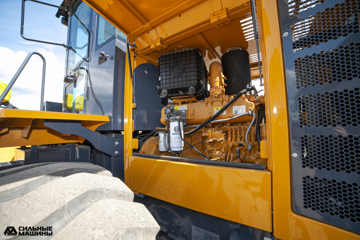 Фронтальный погрузчик XCMG LW500FN