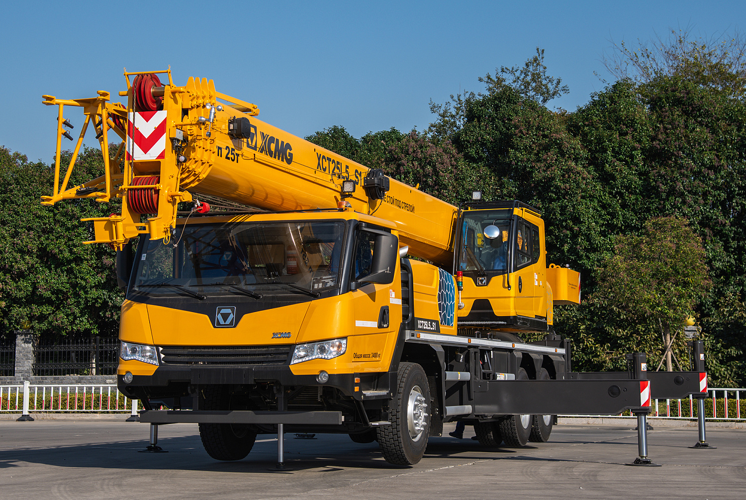 Автокран XCMG XCT25L5_S1