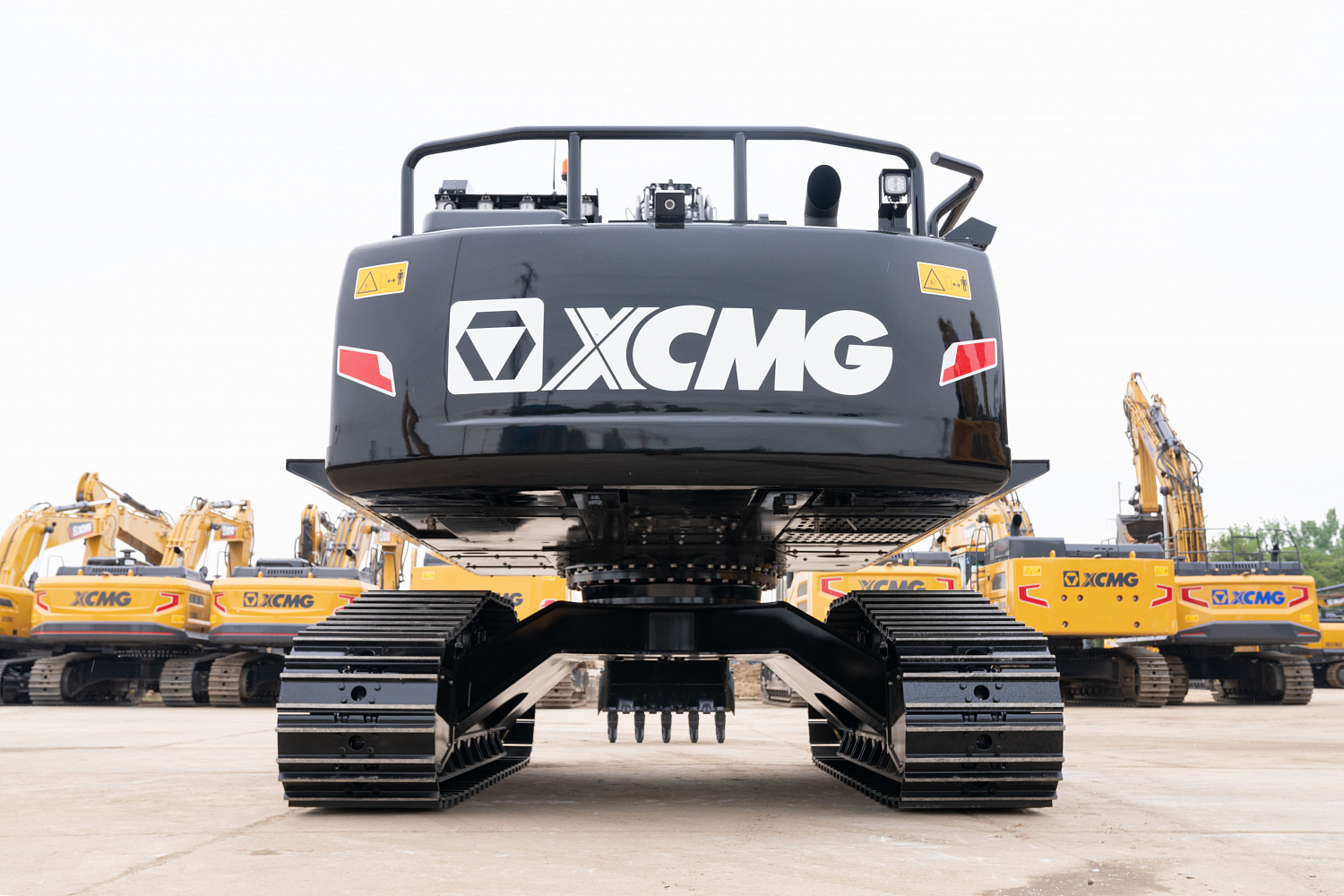 Гусеничный харвестер XCMG XE250UF