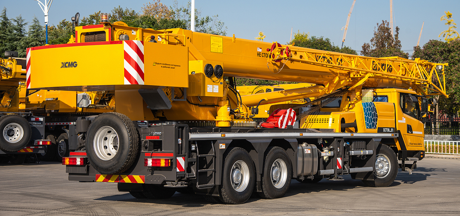 Автокран XCMG XCT30_S1